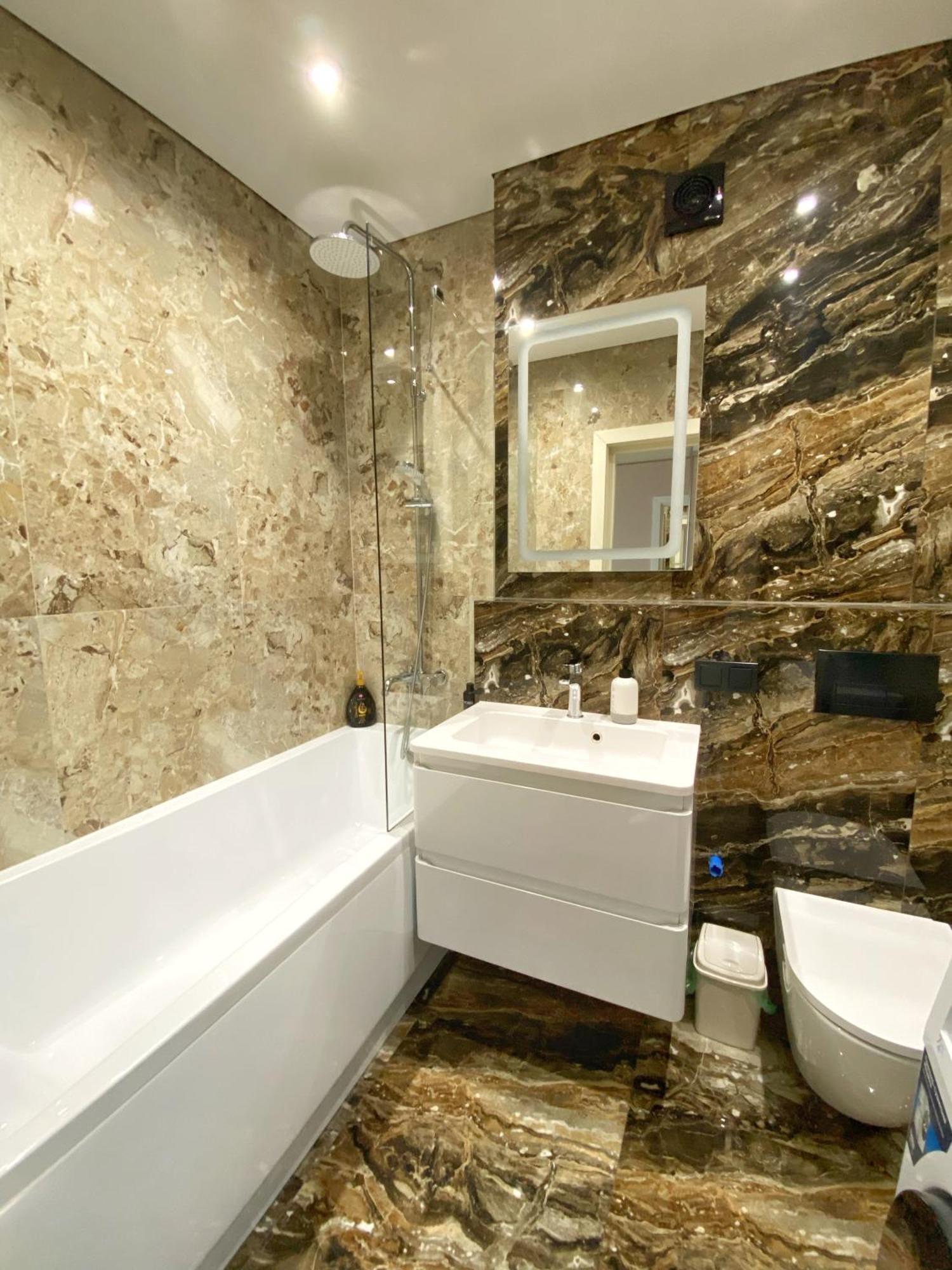 Apatrment In Khmelnytsky Street Natasha Apartment ลวีฟ ภายนอก รูปภาพ