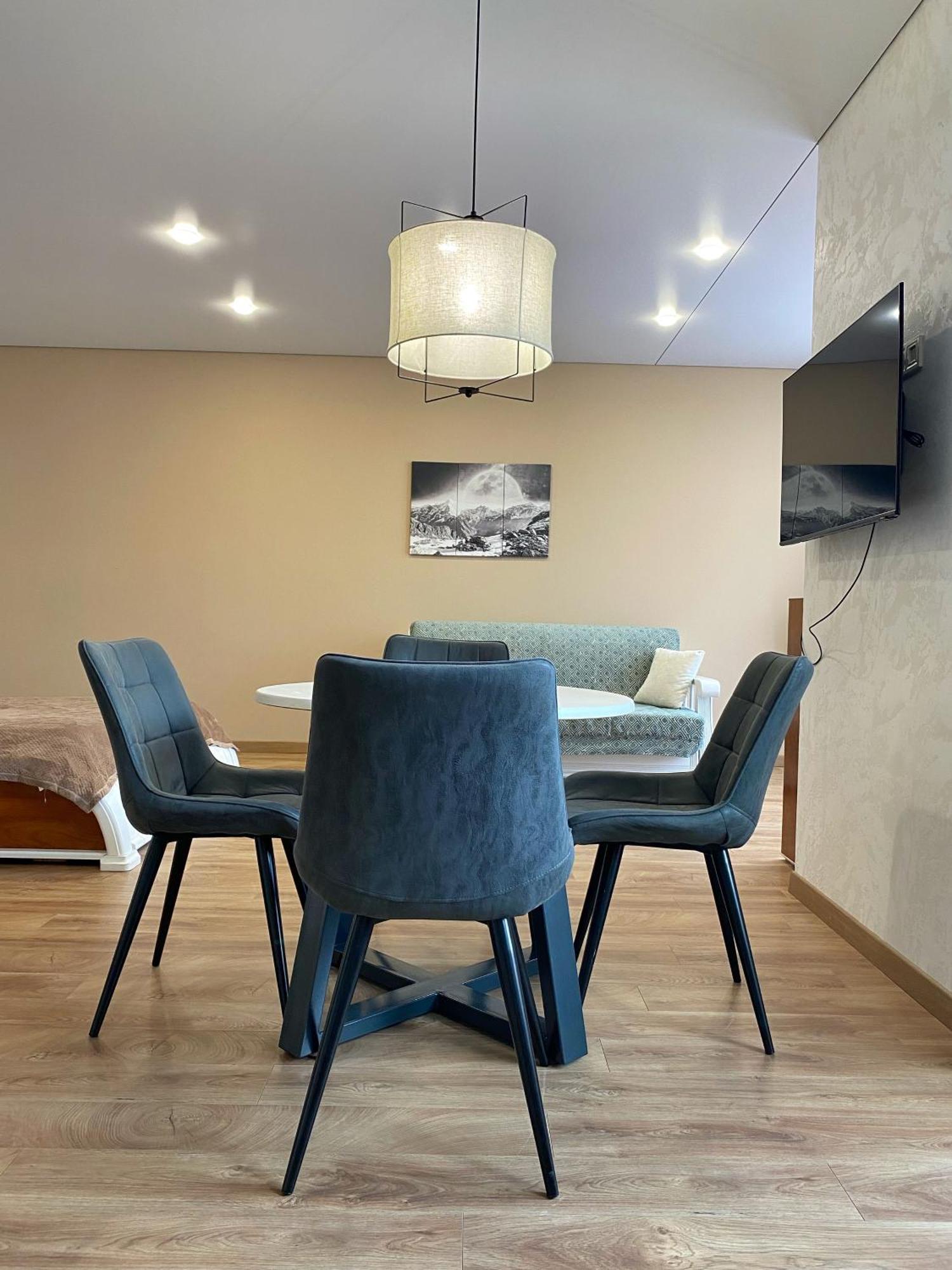 Apatrment In Khmelnytsky Street Natasha Apartment ลวีฟ ภายนอก รูปภาพ